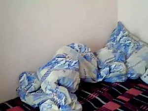 این دانشجوی بلوند لا ...