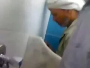 پارتی زیبای روغنی زن ...